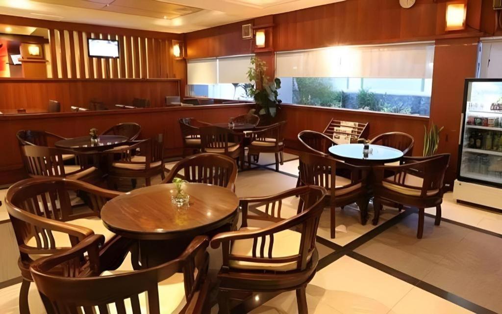 Hotel Tarakan Plaza Kültér fotó