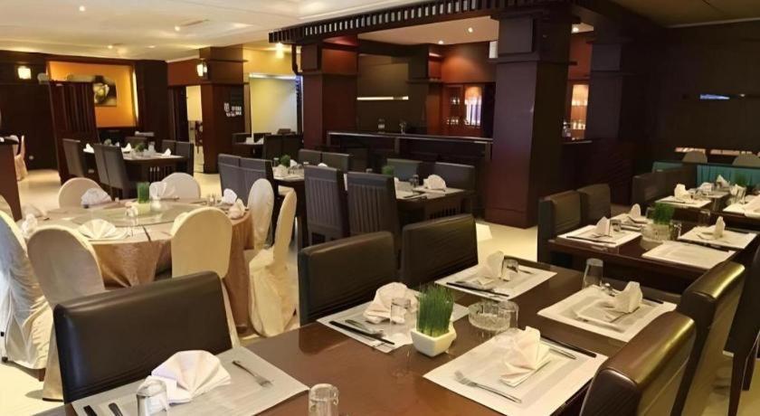 Hotel Tarakan Plaza Kültér fotó