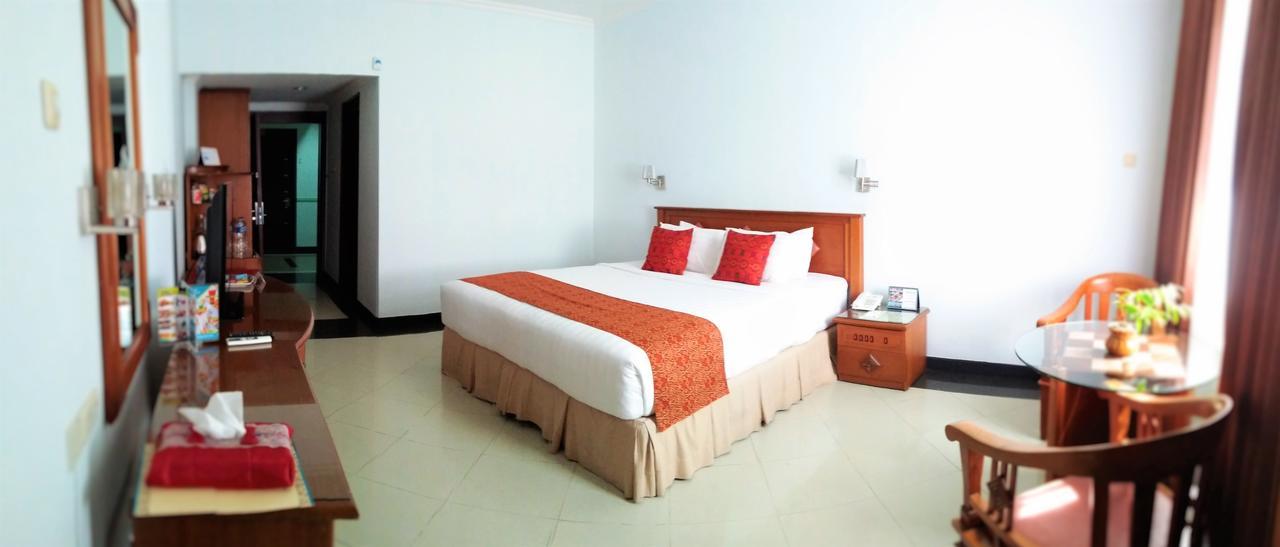 Hotel Tarakan Plaza Kültér fotó