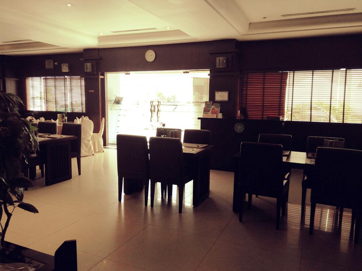Hotel Tarakan Plaza Kültér fotó